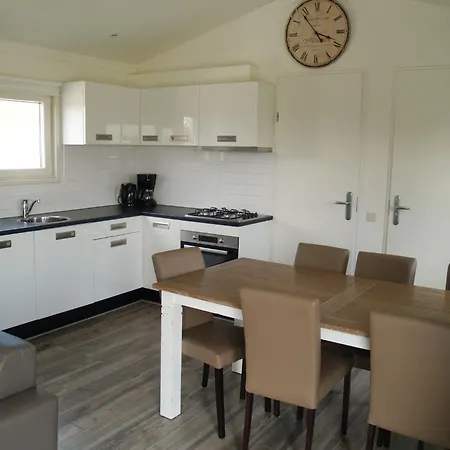 Detached With Dishwasher Chalet